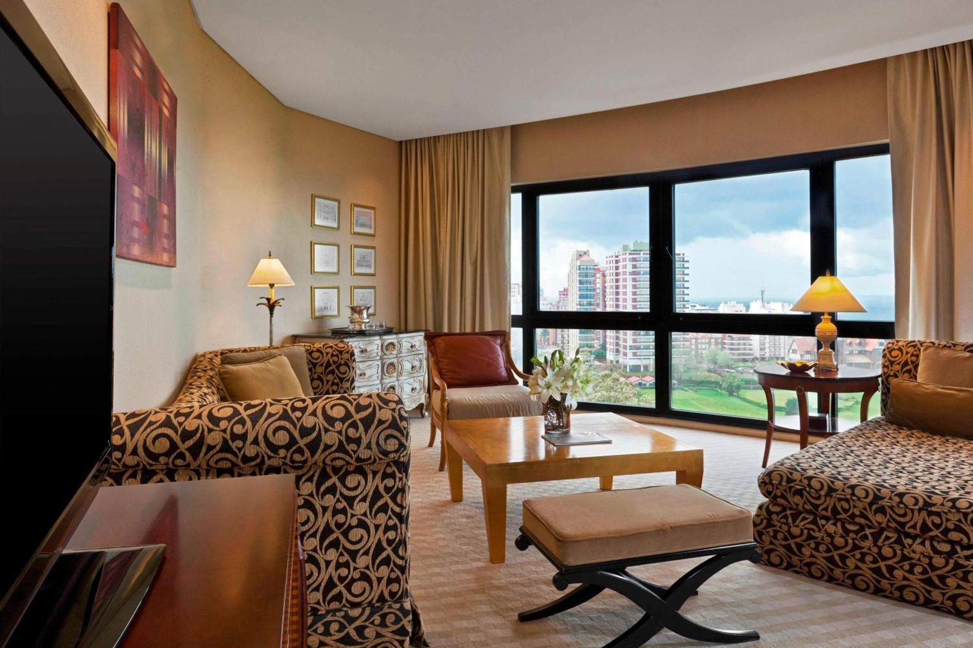 Sheraton Mar Del Plata Hotel Exterior photo Living room
